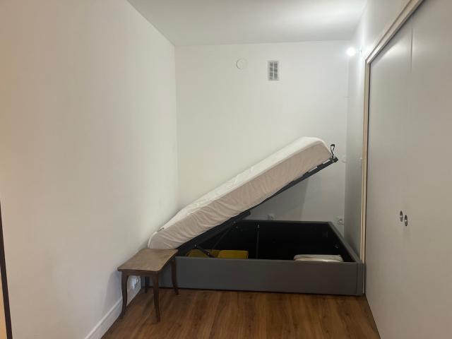Location appartement T2 Asnieres sur Seine - Photo 2