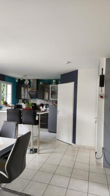 Location maison F5 Blere - Photo 6