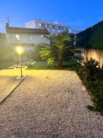 Location maison F5 St Etienne - Photo 1