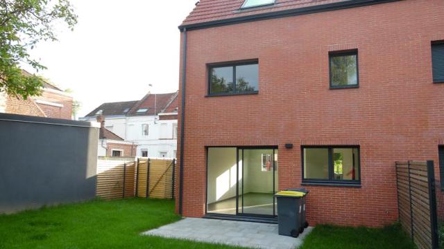 Location maison F6 Wasquehal - Photo 2