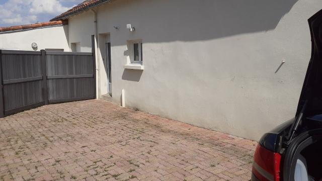 Location maison F4 Reze - Photo 5