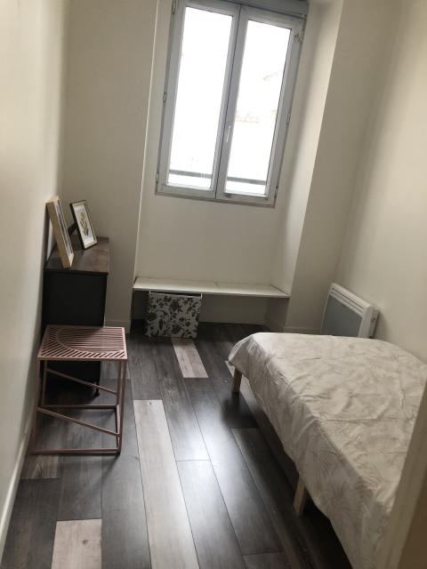 Location appartement T3 Paris 18 - Photo 7
