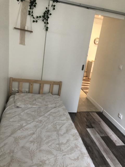 Location appartement T3 Paris 18 - Photo 8