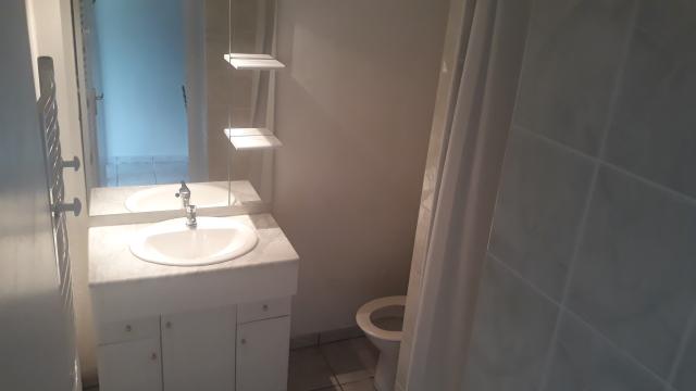 Location studio St Etienne - Photo 8