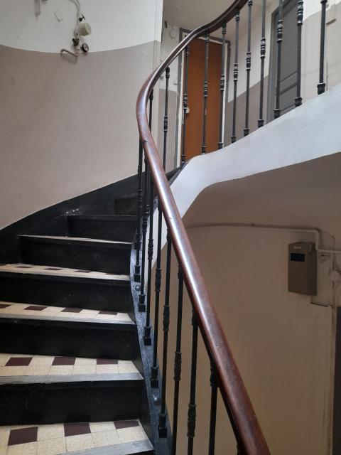 Location studio Marseille 01 - Photo 3