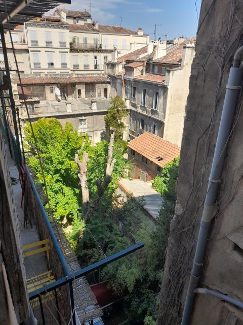 Location studio Marseille 01 - Photo 4