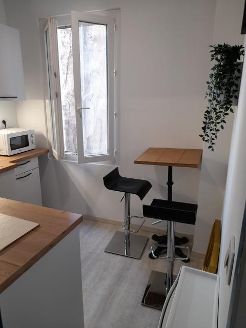 Location studio Marseille 01 - Photo 5