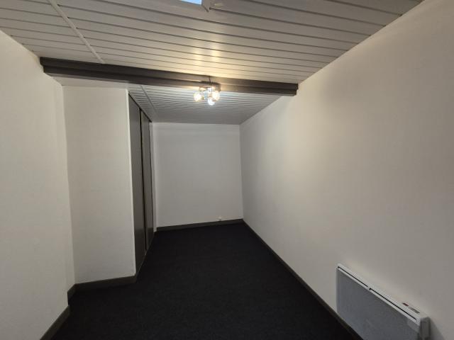 Location maison F4 St Julien de l'Escap - Photo 8