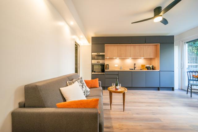Location appartement T2 Paris 16 - Photo 1