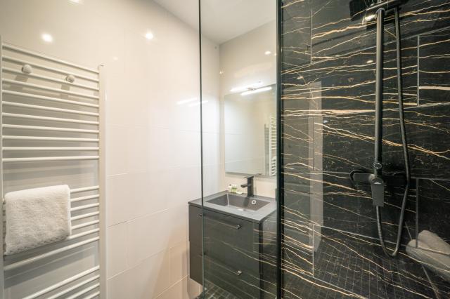 Location appartement T2 Paris 16 - Photo 2