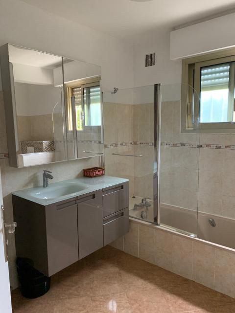 Location appartement T3 St Laurent du Var - Photo 4