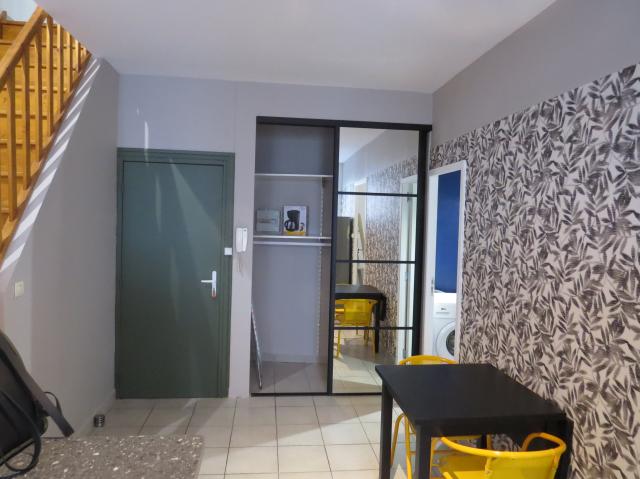 Location appartement T2 St Etienne - Photo 2
