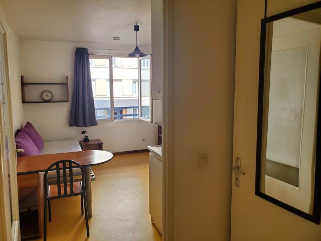 Location studio St Etienne - Photo 2