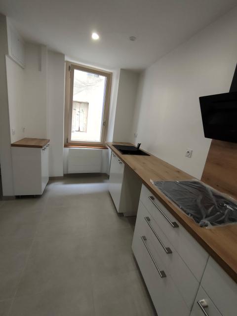 Location maison F5 Fabrezan - Photo 3