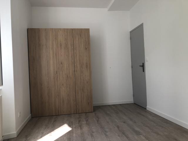 Location appartement T2 Laval - Photo 3