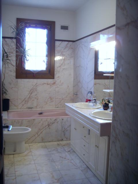 Location maison F6 Perpignan - Photo 4