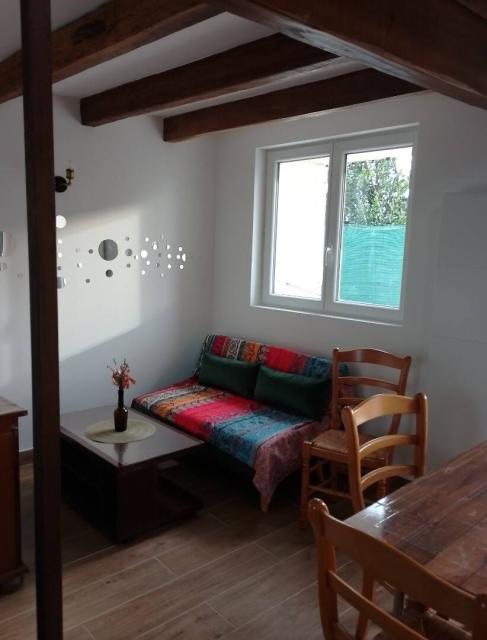 Location maison F2 Jouy sur Morin - Photo 3