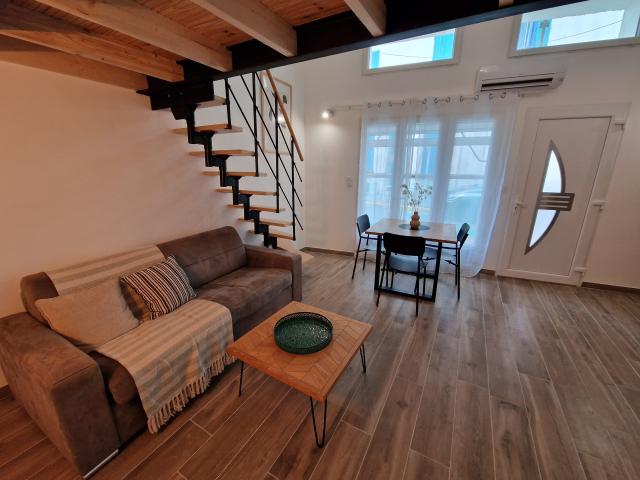 Location studio Toulon - Photo 1