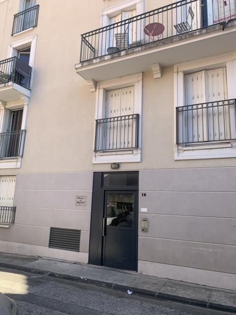 Location studio Toulon - Photo 2