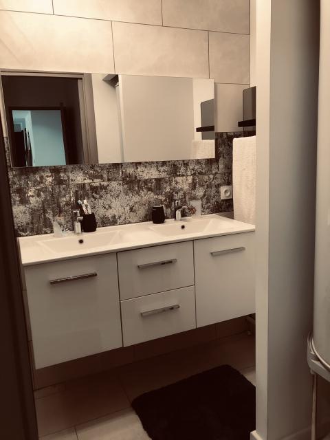 Location appartement T4 La Madeleine - Photo 7