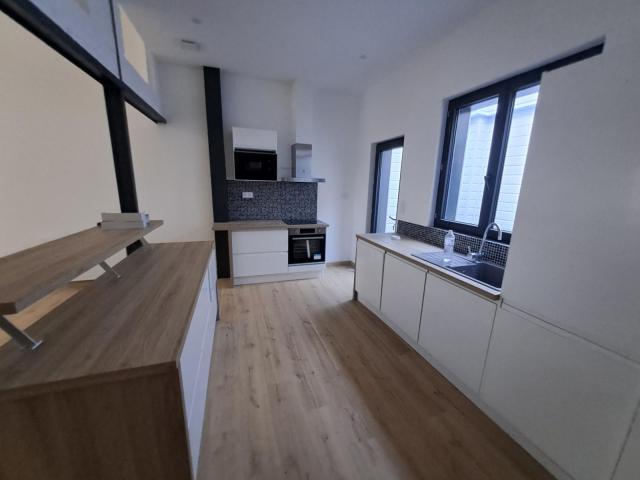 Location appartement T4 Bethune - Photo 2