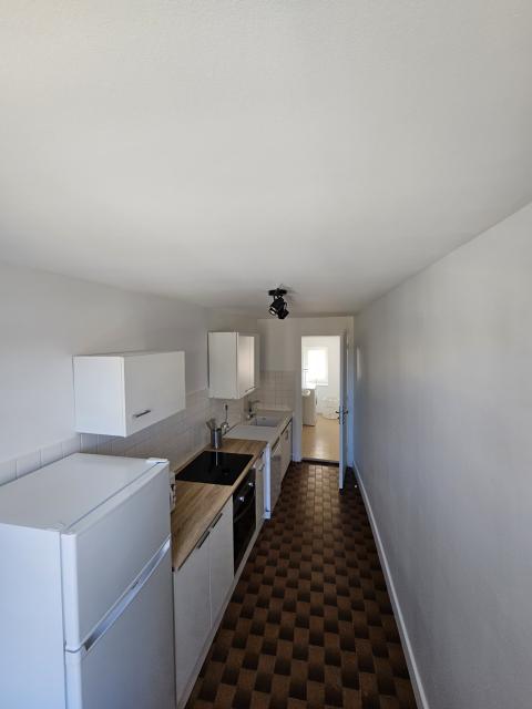 Location appartement T2 St Bonnet le Chateau - Photo 2
