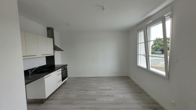Location maison F2 Charron - Photo 2