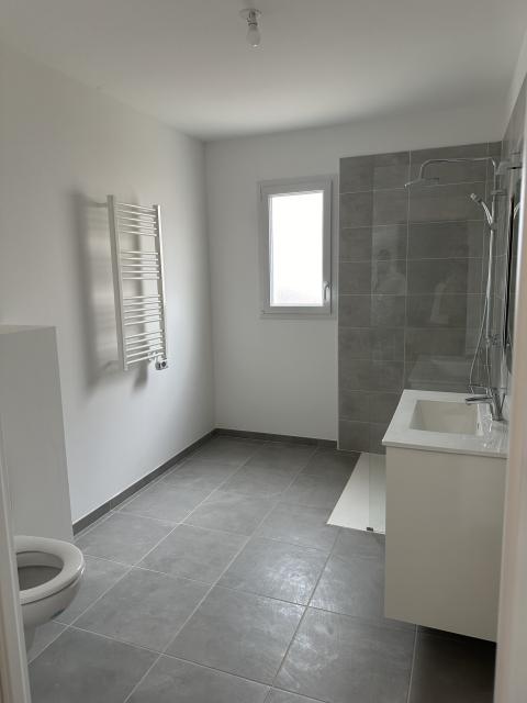 Location maison F3 Bourges - Photo 2