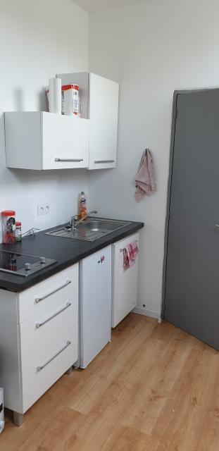Location appartement T1 Cholet - Photo 2