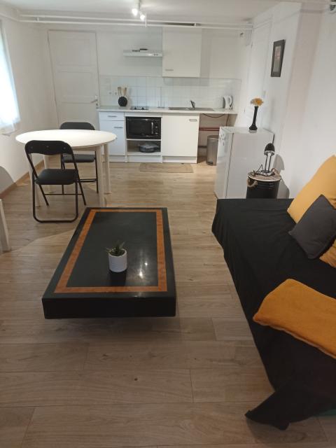 Location studio La Chaussee St Victor - Photo 2