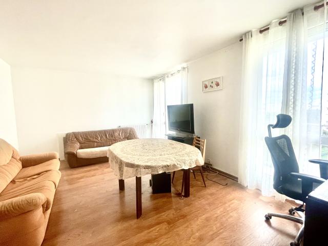 Location appartement T4 Montigny le Bretonneux - Photo 2