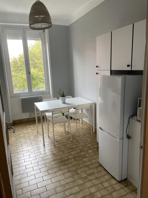 Location appartement T2 Lyon 8 - Photo 5