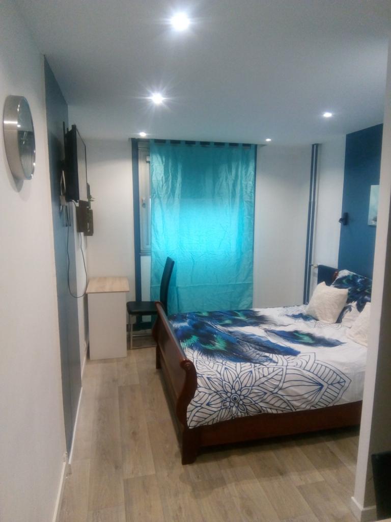 Location chambre Courbevoie - Photo 1