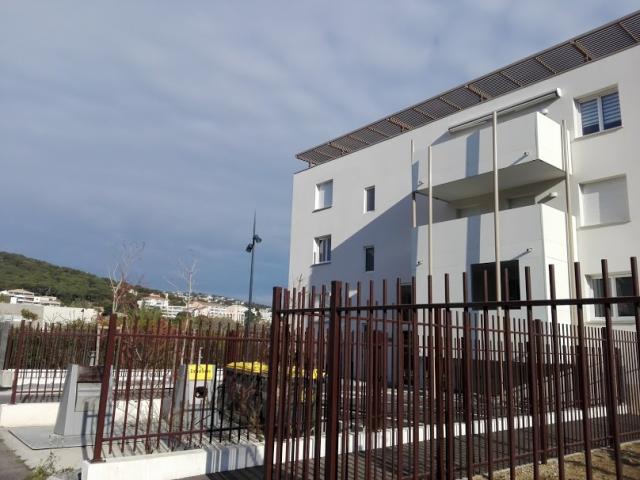 Location appartement T2 Sete - Photo 8