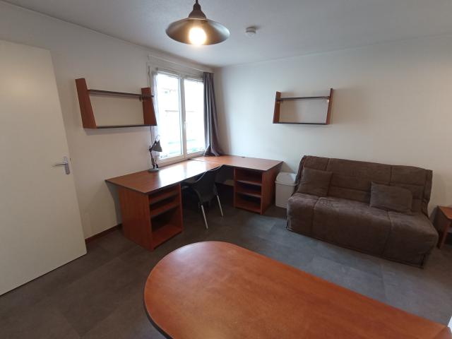 Location studio St Etienne - Photo 2