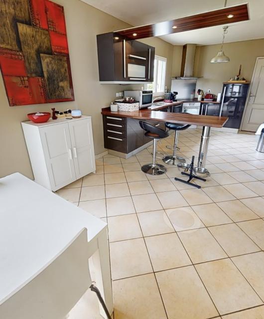 Location maison F6 Frenouville - Photo 3