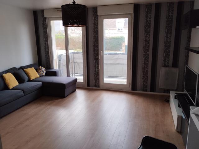 Location appartement T2 St Brice sous Foret - Photo 1