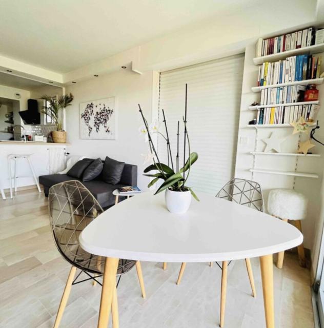 Location appartement T2 Cannes - Photo 3