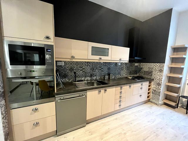 Location appartement T5 St Etienne - Photo 2