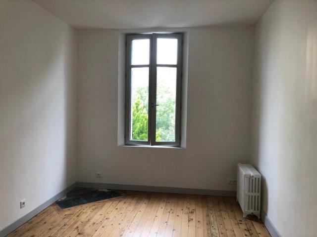 Location maison F9 Saumur - Photo 4