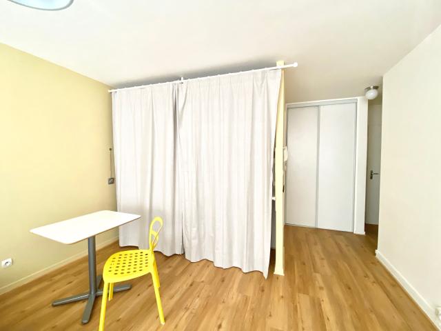 Location studio St Etienne - Photo 6
