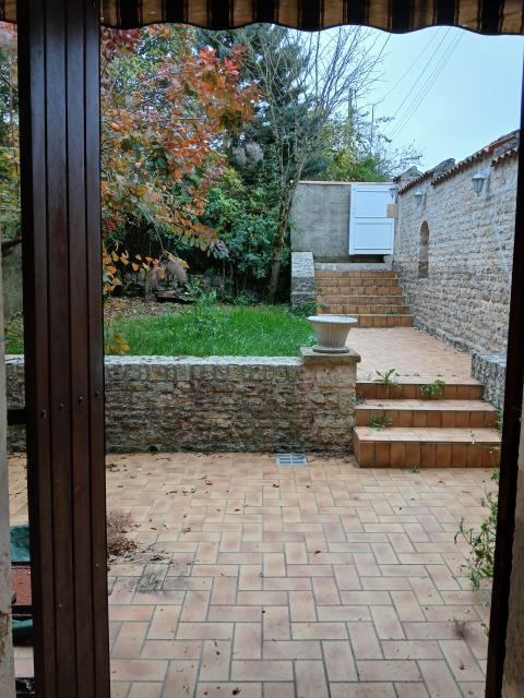 Location maison F5 Ruffec - Photo 8
