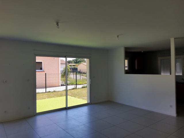 Location maison F6 L'Isle Jourdain - Photo 5
