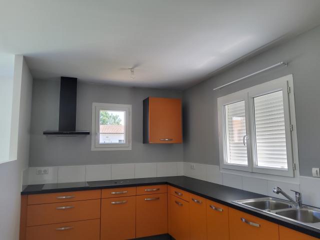 Location maison F6 L'Isle Jourdain - Photo 6