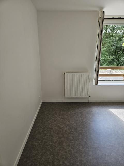 Location appartement T1 Chalons en Champagne - Photo 5