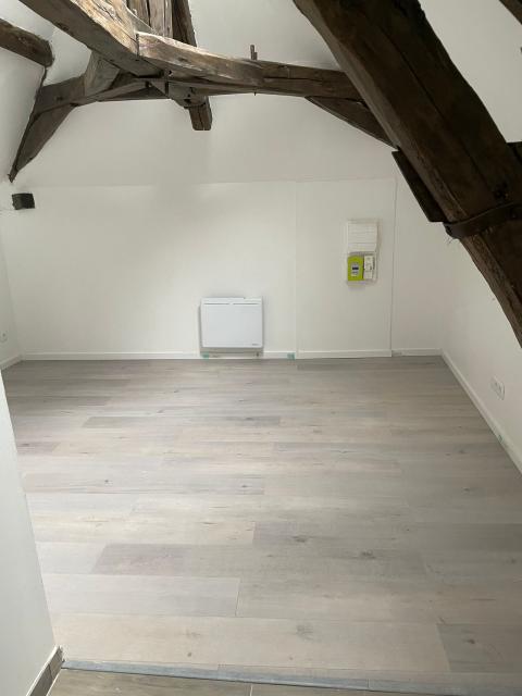 Location studio Pont sur Yonne - Photo 2