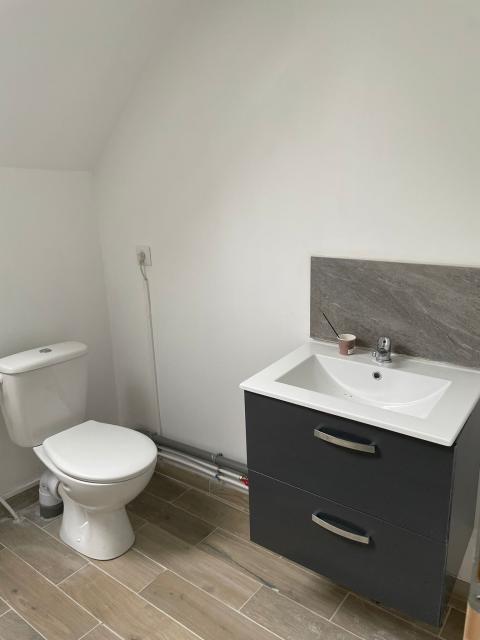 Location studio Pont sur Yonne - Photo 3