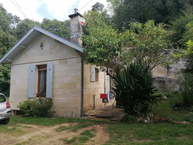 Location maison F2 Cenac - Photo 1