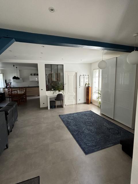 Location maison F6 St Cyr l'Ecole - Photo 2