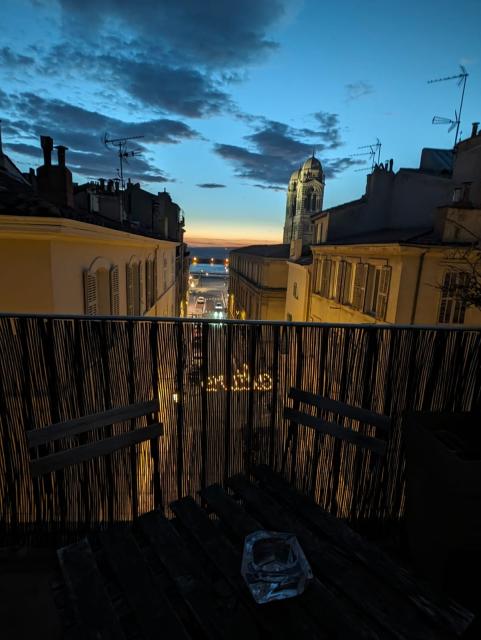 Location appartement T2 Marseille 02 - Photo 8